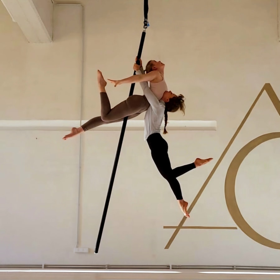 8_Luisa+Vanessa_Actionbild